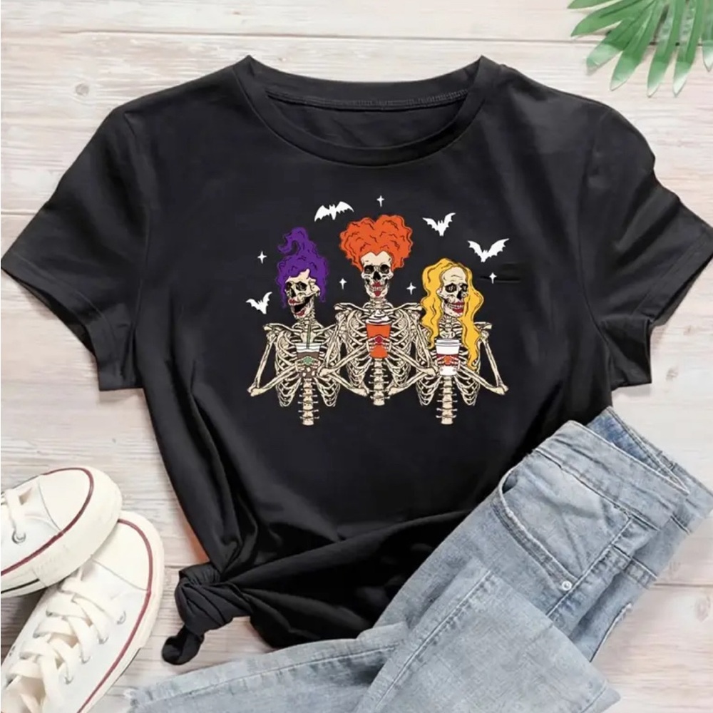 Hocus Pocus  Skeleton T shirt🎃